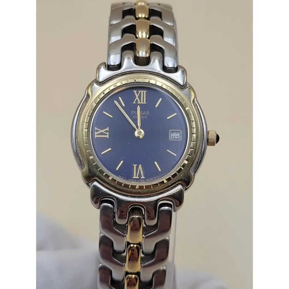 Vintage Pulsar Ladies Two-Tone Dress Watch - Blue Dial - V789-0240 NEW BATTERY